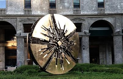 pomodoro scultore